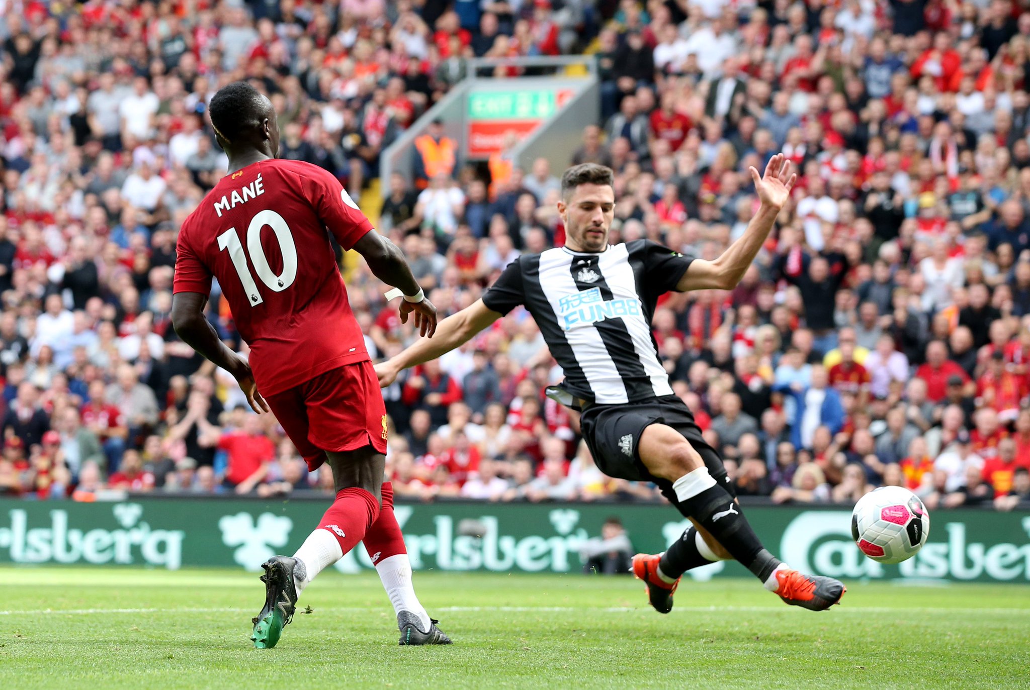 球对拳击运 球对拳击运